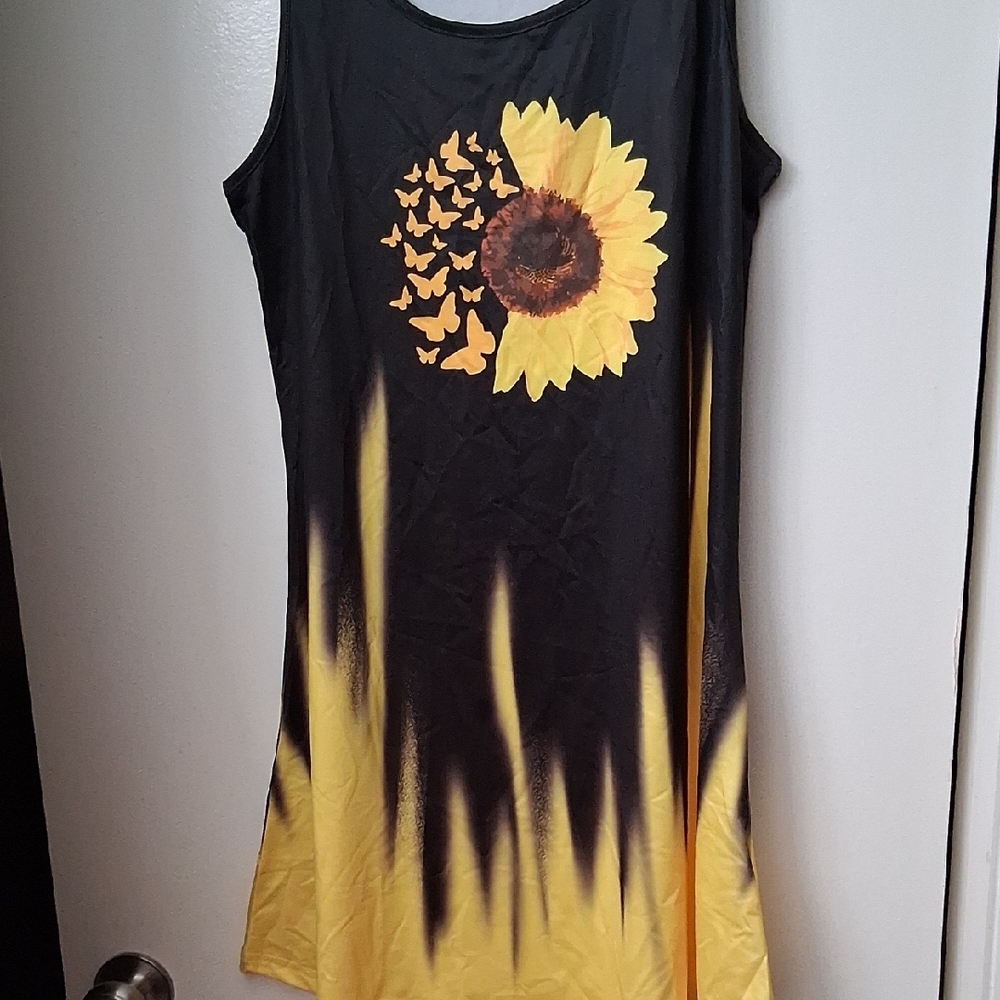 Sunflower Print Sleeveless Top